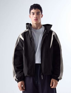 Funktionsjacke in Schwarz mit Colourblock-Design Schwarz XL