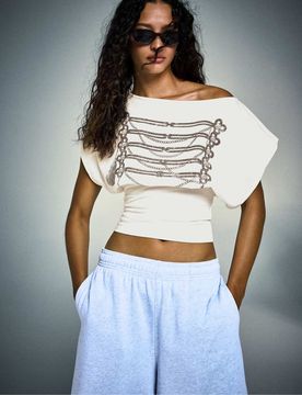 Kurzärmliges, asymmetrisches T-Shirt in Weiß mit Print Weiß M