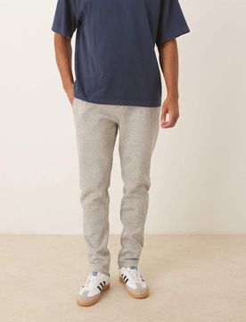 Gerade geschnittene Jogginghose in Grau mit offenem Saum Grau M