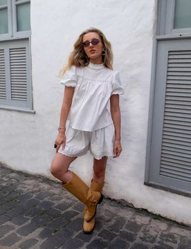X Emma Jean - Mini-Schlupfshorts in Weiß mit Spitzenbesatz, Kombiteil Weiß 34