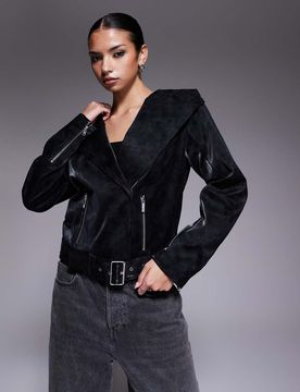 I. AM. GIA - Andromeda - Moto-Jacke aus Kunstleder in hochglänzendem Schwarz mit Oversize-Kapuze Schwarz XS