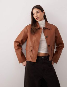 Jacke aus Kunstleder in Braun-Brown Brown M