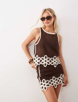 Tomi - Trägertop aus Häkelstrick in Braun mit Blumendetail, Kombiteil Braun M