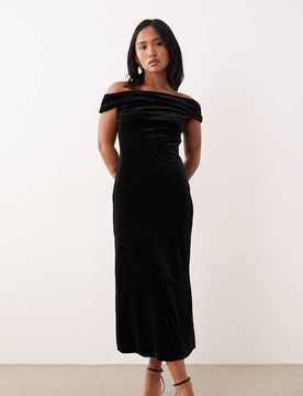 Pippa - Robe longue en velours à encolure bardot - Noir 36