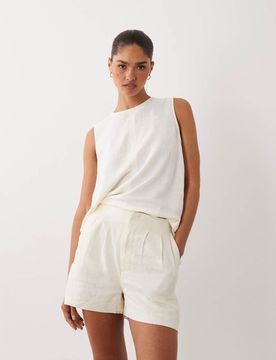 Silsoe - Schlichte Shorts aus Leinenmix in Cremeweiß, Kombiteil Weiß 34