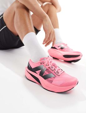 FuelCell Rebel - Laufschuhe in Rosa Rosa 41.5