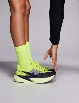 Fuelcell Rebel v5 - Baskets de course - Vert fluo/noir 40