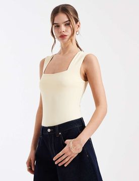 Body à encolure carrée - Jaune clair 46