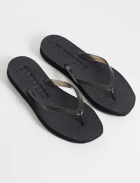 Tongs fuselées - Noir transparent 41