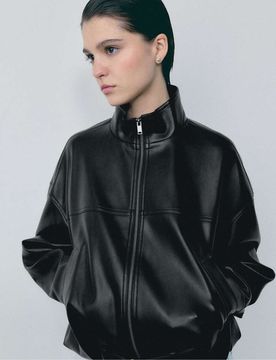 Ballonjacke aus Kunstleder in Schwarz mit Gürtel Schwarz XL
