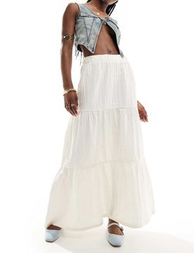 Gestufter Boho-Maxirock in Weiß Weiß M