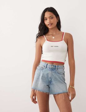 Mehrlagiges, kurzes Strand-Camisole in Weiß Weiß M