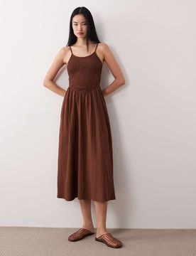 Robe froncée longueur mollet à bretelles fines - Marron chocolat-Brown L