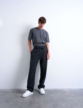Gerade geschnittene Jogginghose aus schwerem Stoff in Schwarz Schwarz 2XL