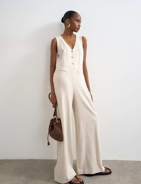 Eleganter Jumpsuit aus Leinen in neutralem Farbton Neutral 32