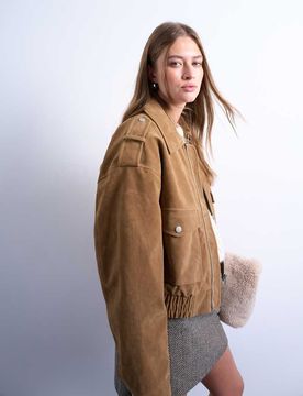 Kurz geschnittene Bomberjacke aus Wildlederimitat in Camel mit Druckknopf-Details-Neutral Neutral M
