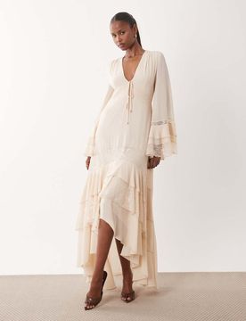 Robe volantée longue en mousseline avec col V et manches longues - Crème-Blanc 36