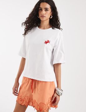 T-Shirt in Weiß mit Krabben- und Perlendetail Weiß S