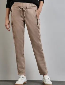 Hose im Velours-Look female Beige