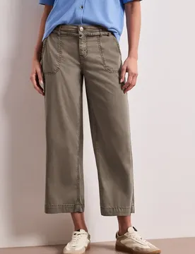 Wide Leg Jeans mit Gürteldetail female Braun