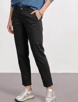 Chino im Casual Fit in softer Qualität female Schwarz