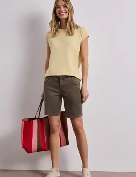 Mid Waist Bermuda in Satin-Optik female Braun