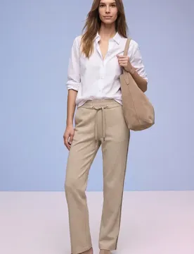 Straight Leg Hose female Beige