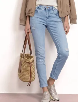 Slim Leg Jeans mit Destroyed-Details female Blau