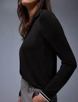 Shirt mit College-Details female Schwarz