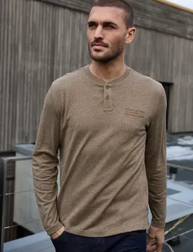 Street One Langarmshirt mit Stickerei male Braun