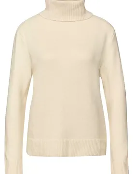 Cosy sweater with roll-neck female