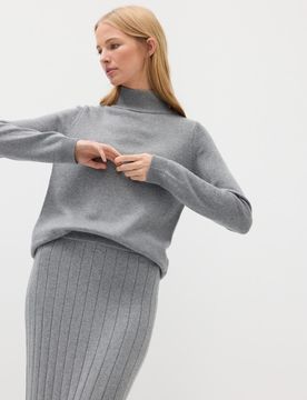 XXL Turtleneck female