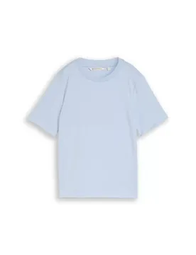 Modern fluent t-shirt female