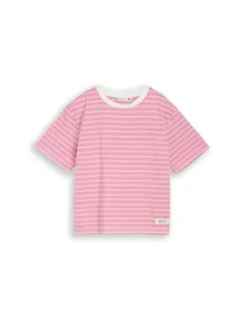 XL boxy T-shirt female