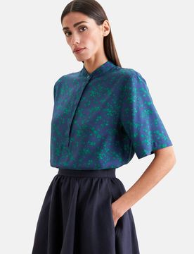 Satinierte Stehkragenbluse in A- Linie Blau 48
