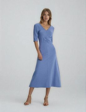Abito midi arricciato con aggiunta di viscosa - azzurro