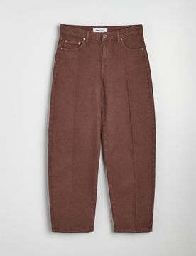 Jeans balloon con piega sulla gamba - marrone