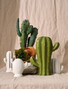 Decorazione da appoggio a forma di cactus - bianco