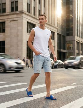 Shorts di jeans strappati - blu