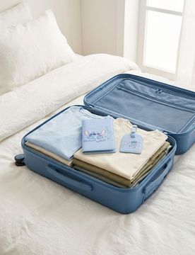 Set custodia per passaporto ed etichetta per valigia Lilo & Stitch - azzurro