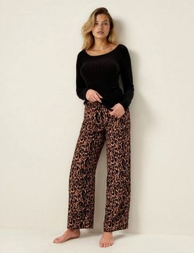 Pigiama in viscosa con stampa leopardata - nero