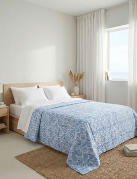 Copriletto con motivo vegetale - blu pallido