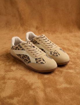 Sneakers con lacci con stampa leopardata in simil camoscio - multicolor