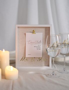 Cornice portafoto nuziale con scritta Mr & Mrs - bianco