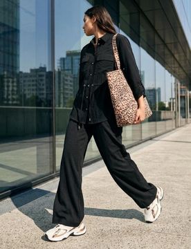 Pantaloni in tessuto a gamba larga - nero