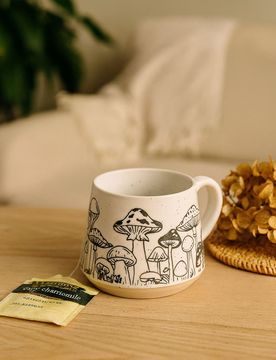 Tazza con stampa di funghi - grigio scuro