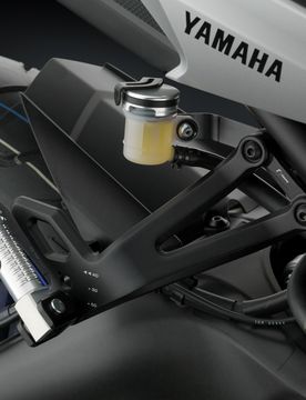 Pe680 Kit Supporti Pedane Passeggero Yamaha Tracer 900 Abs 2015-2016