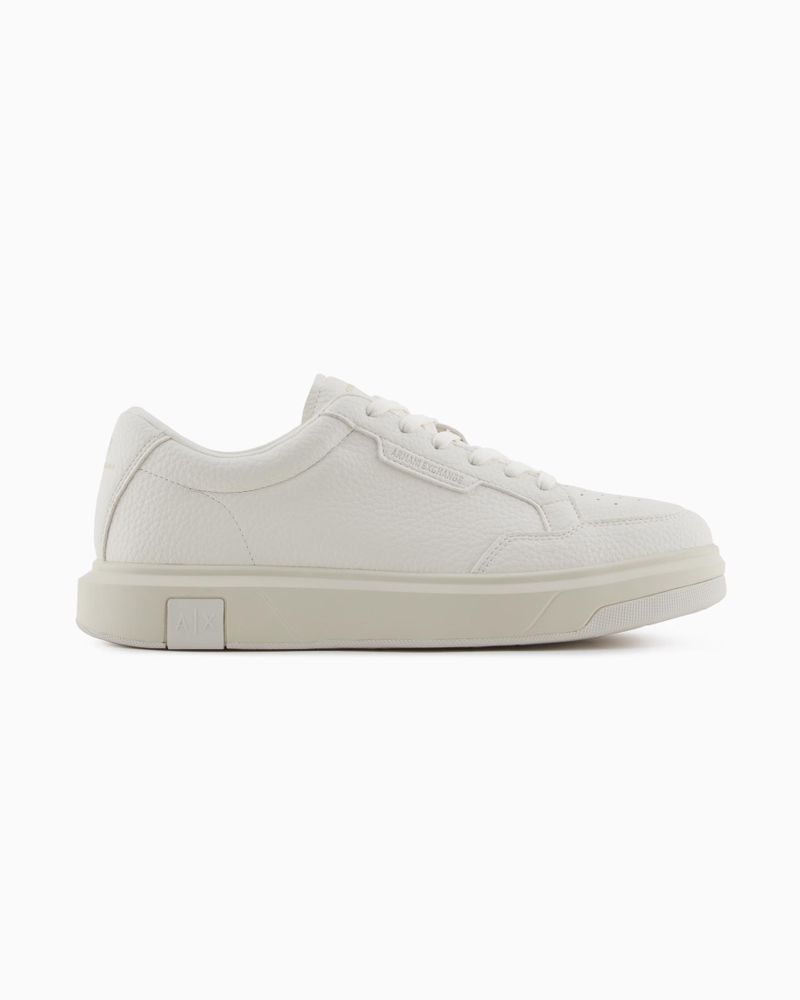 Sneakers color panna in similpelle martellata