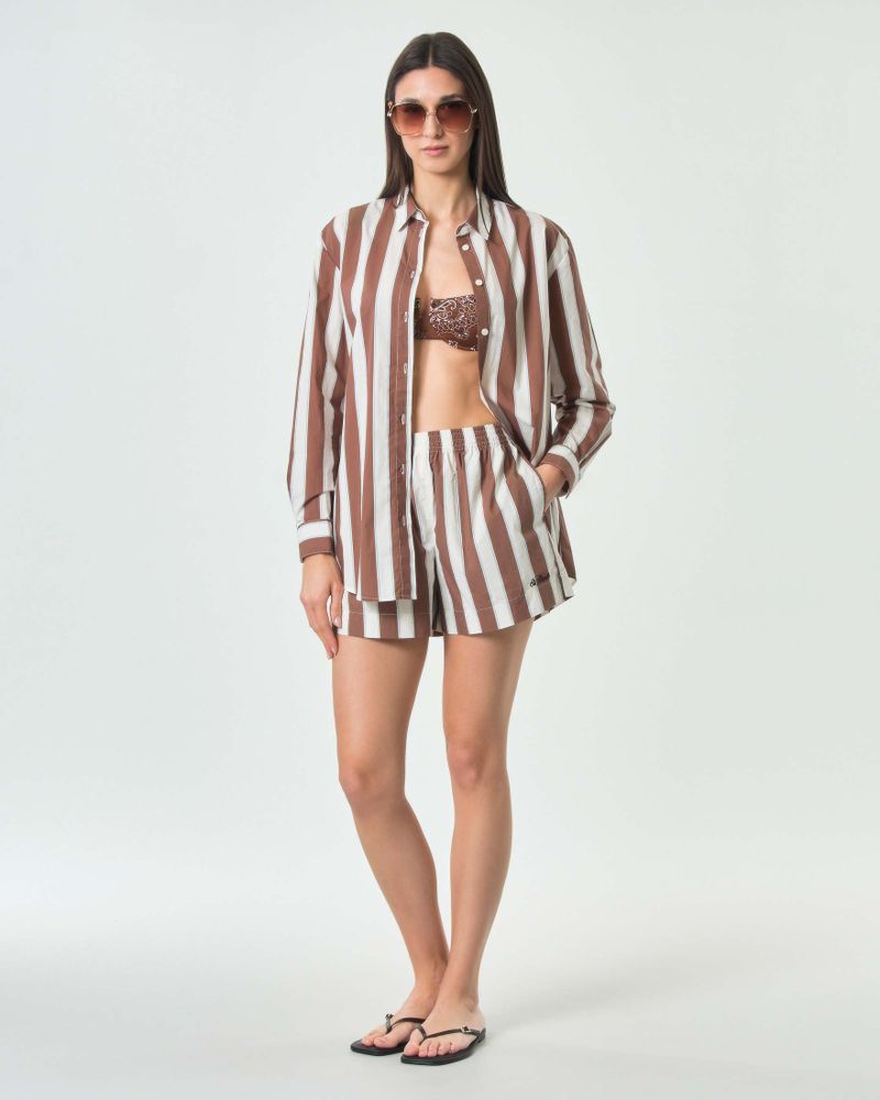 Pantaloncini corti in cotone a righe bianche e nocciola con elastico in vita