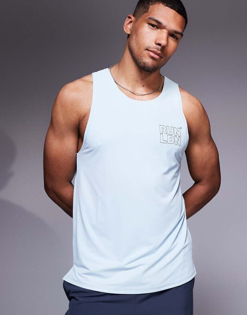 RUN LDN - Lauf-Tanktop aus hellblauem Netzstoff mit Brust-Print Blau 2XS